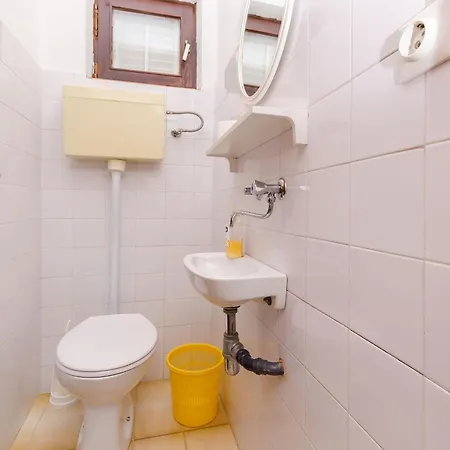 Appartamento Rustic Jelsa (Hvar)